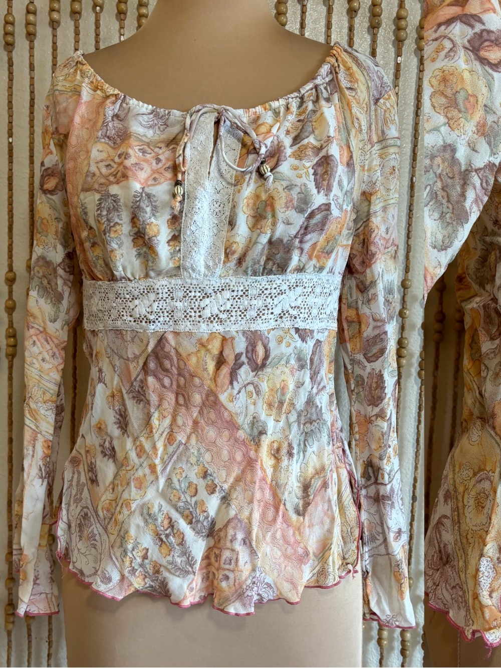 Vintage Clio Patchwork Light Pink Orange White Romantic Floral Print Crochet Top